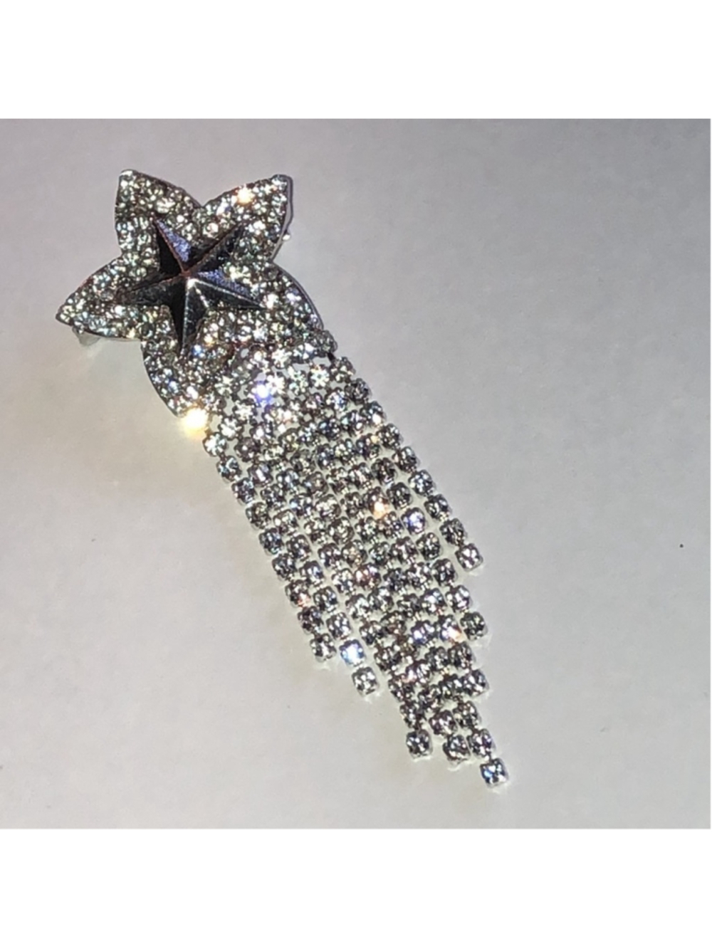 Sparkling Silver Tone Dangling Star Brooch with Rhinestones - Picture 2 of 5